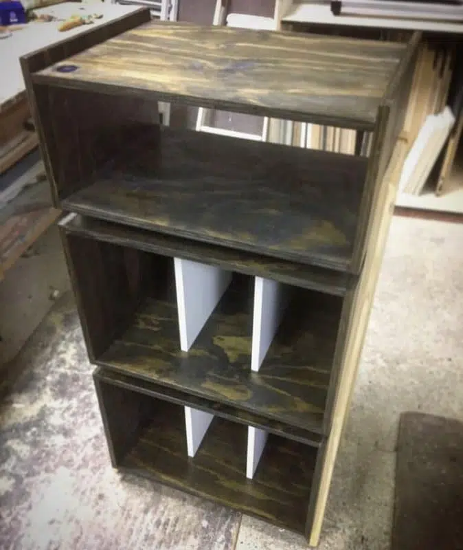 Mueble Rack Vintage IV – Tornamesa y vinilos 2 Mueble Rack Vintage IV – Tornamesa y vinilos - Imagen 2