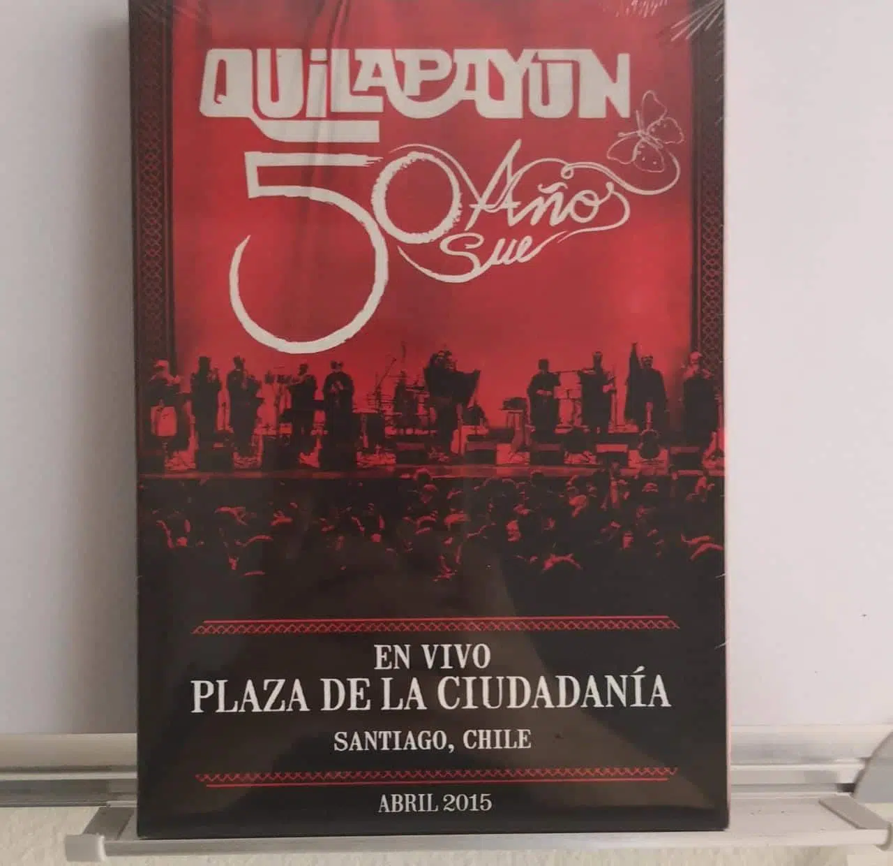 Quilapayún - 50 años: En Vivo, Plaza de la Ciudadanía (DVD)