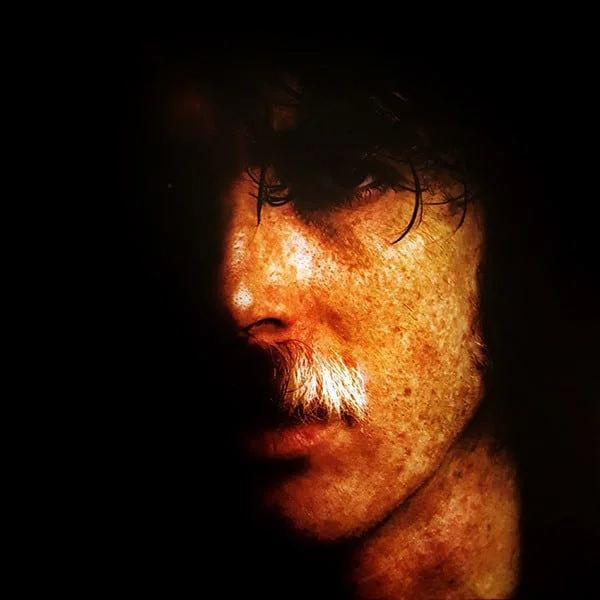 Charly García - Yendo De La Cama Al Living (Ed. Chile, 2024)