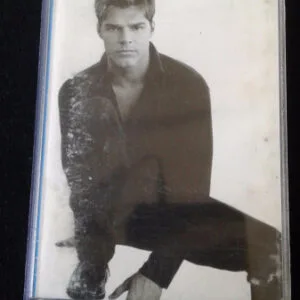 Ricky Martin - Vuelve (Ed. Chile, 1998)