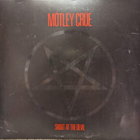 Mötley Crüe - Shout At The Devil
